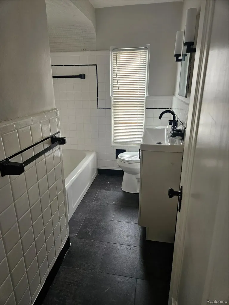 17410 Sorrento Street Detroit City MI 48235