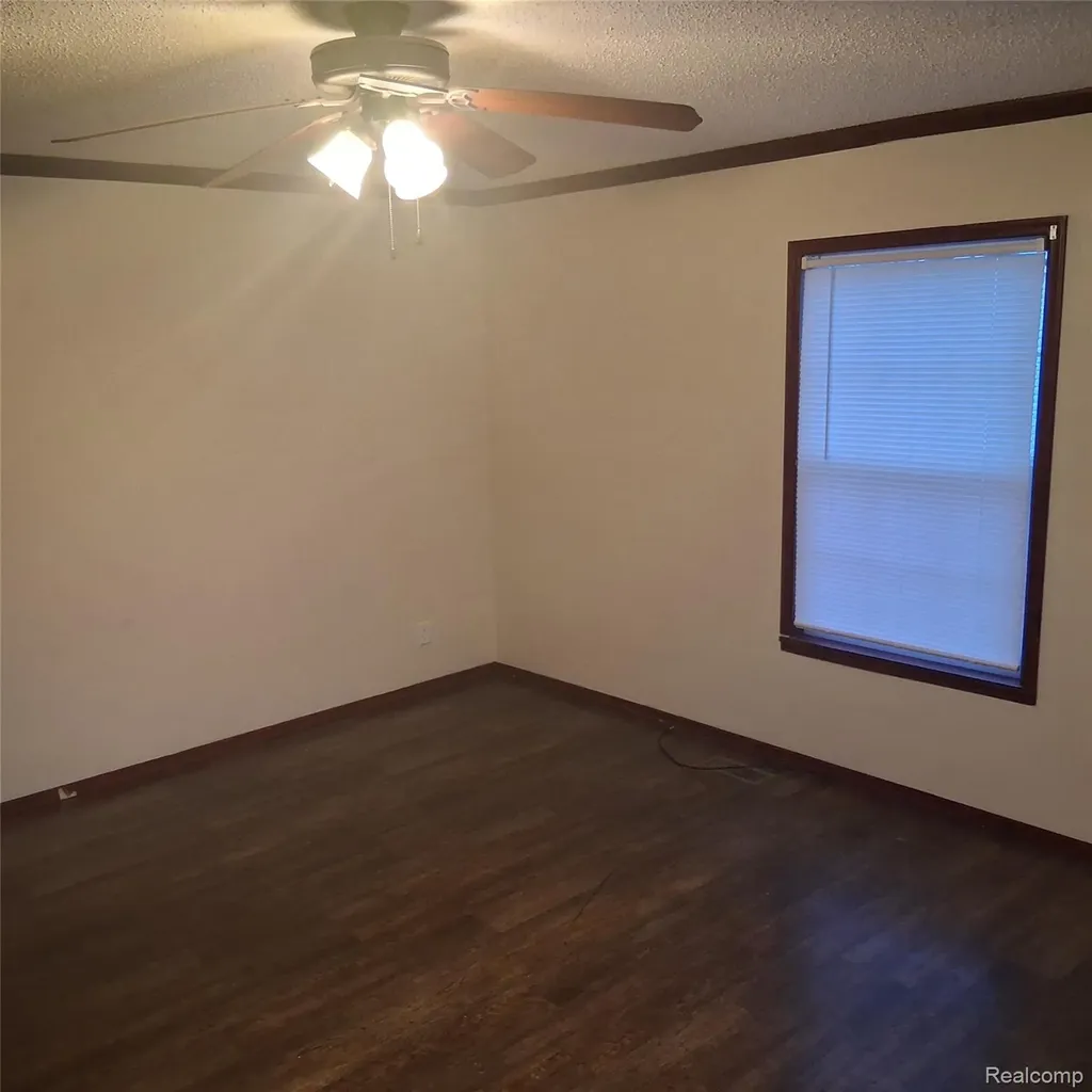 26019 3rd St, #119 Taylor City MI 48180