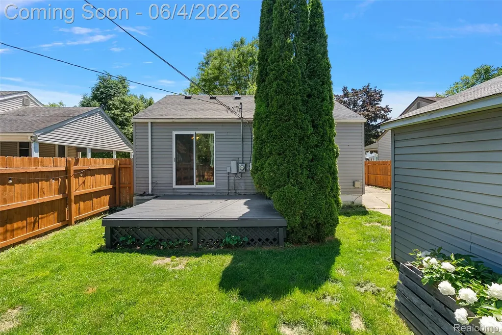 1831 Moorhouse Street Ferndale City MI 48220