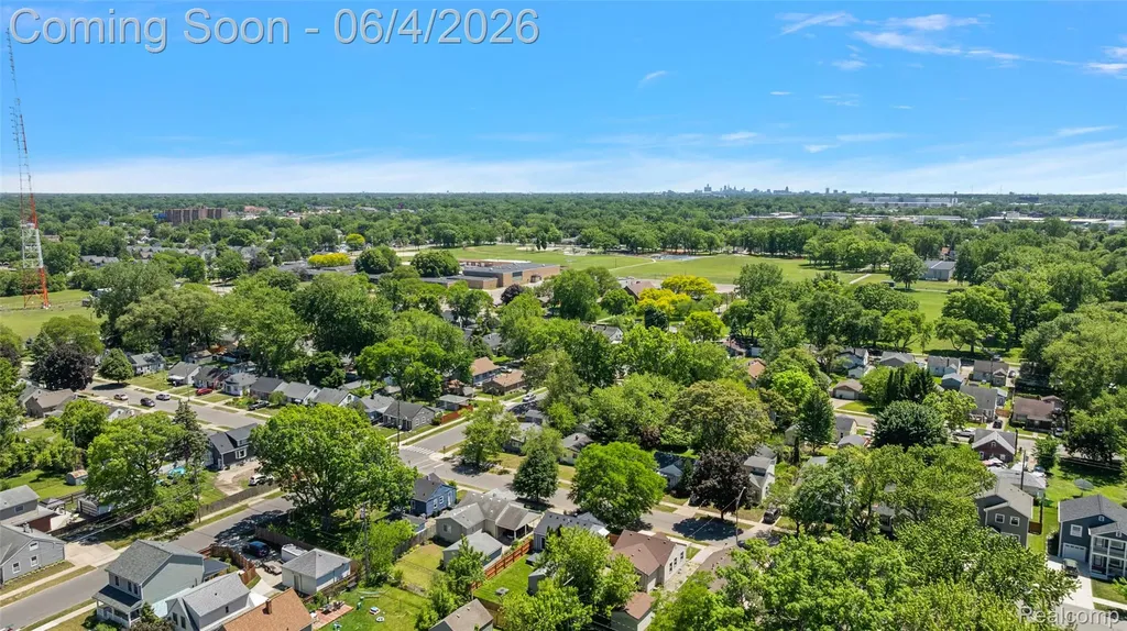 1831 Moorhouse Street Ferndale City MI 48220