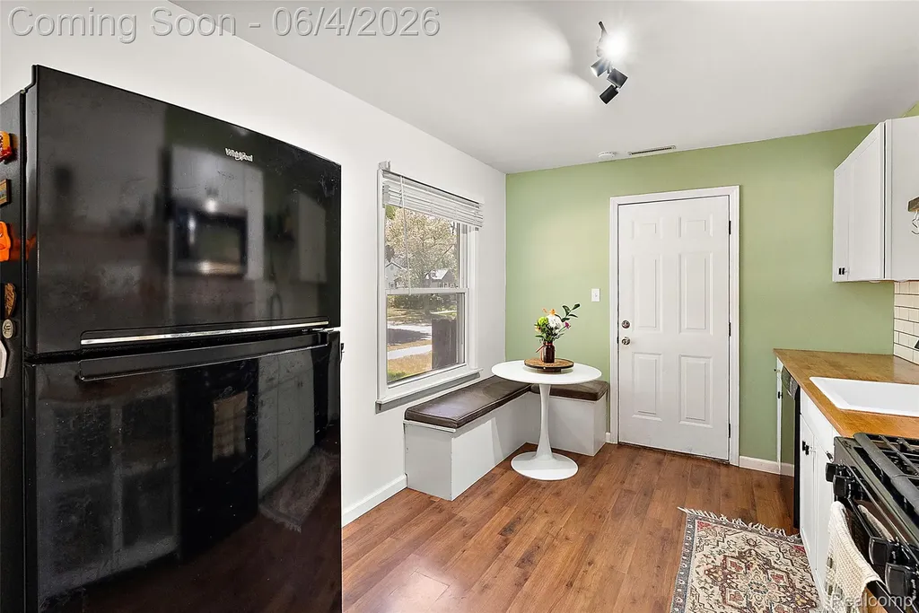 1831 Moorhouse Street Ferndale City MI 48220