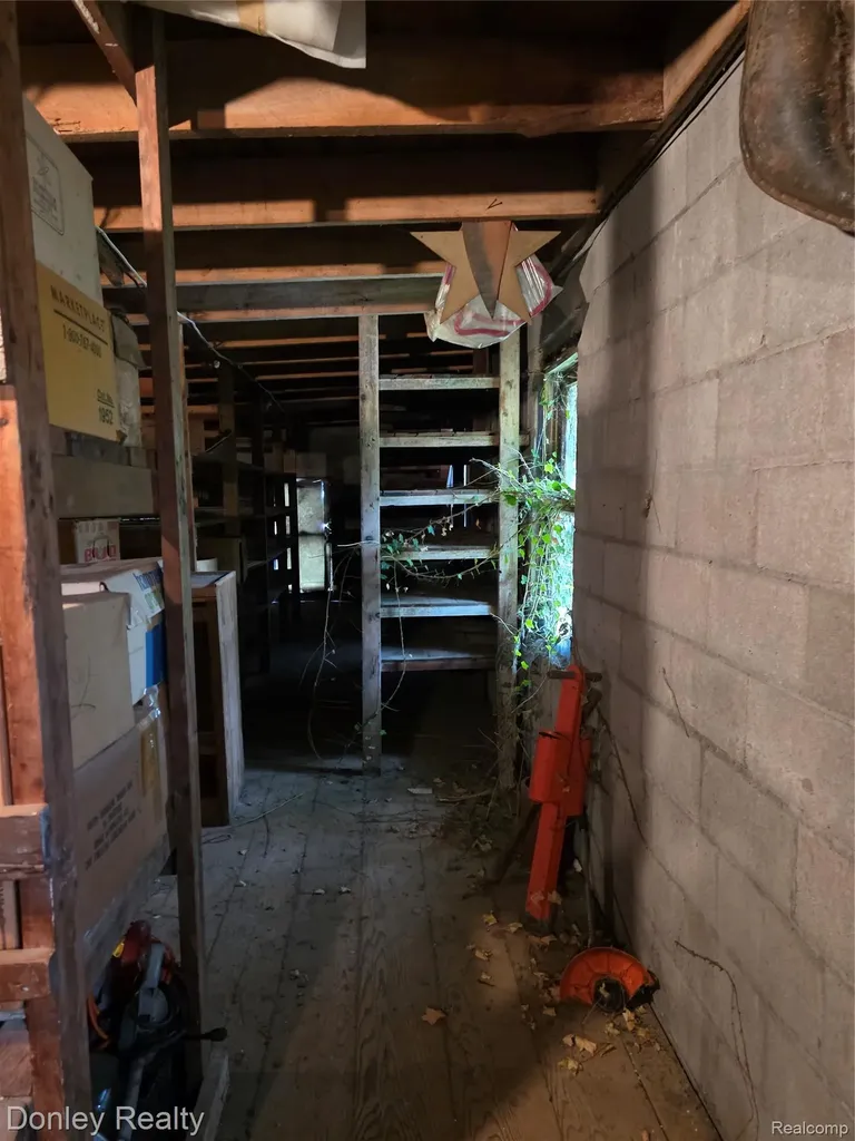 6174 Marlette Street Marlette City MI 48453