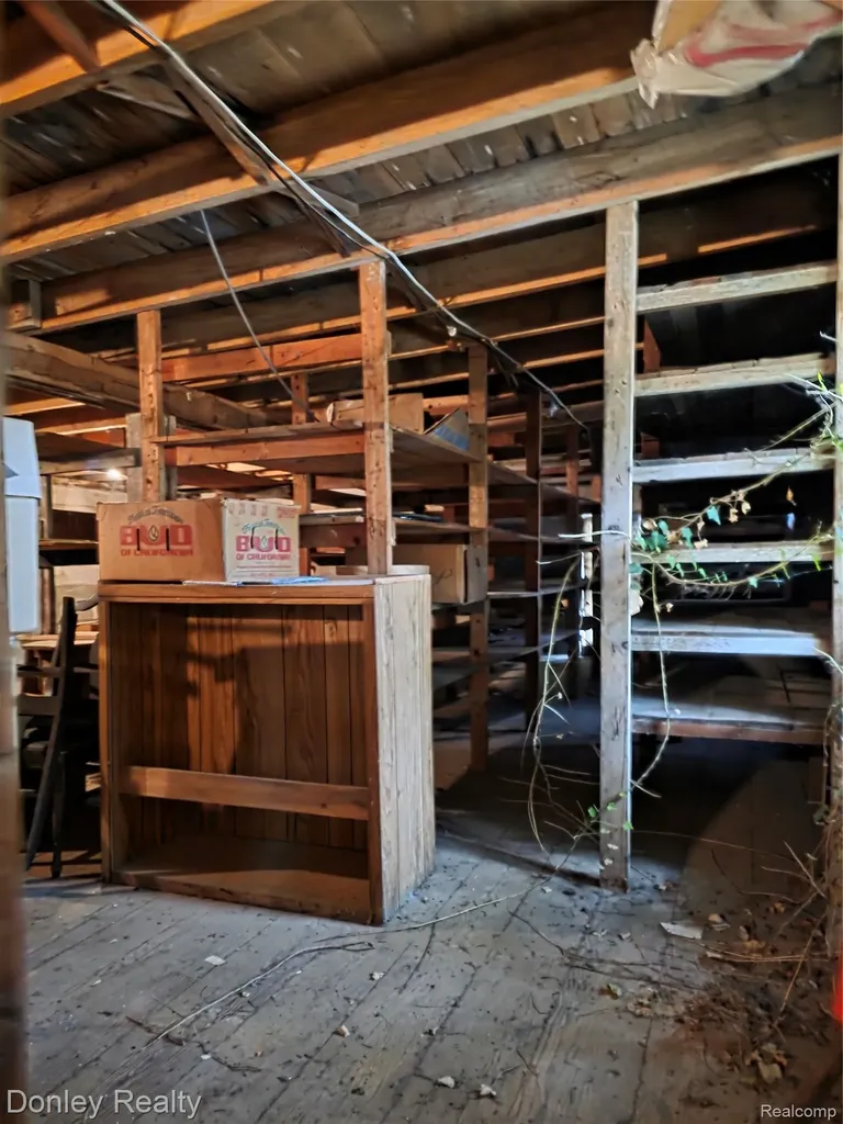 6174 Marlette Street Marlette City MI 48453