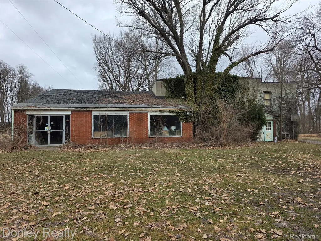 6174 Marlette Street Marlette City MI 48453