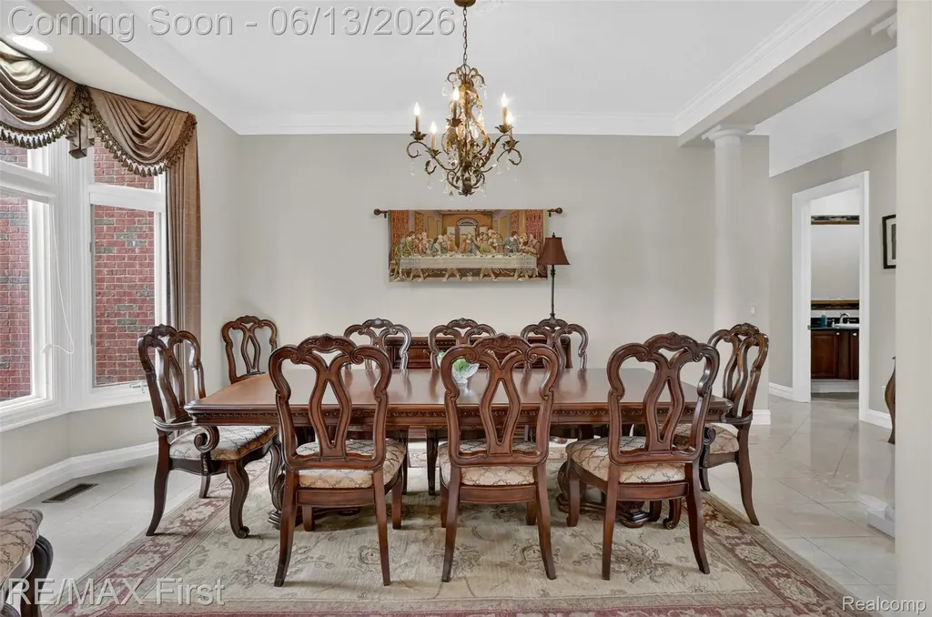 13800 Berryknoll Drive Shelby Charter Township MI 48315