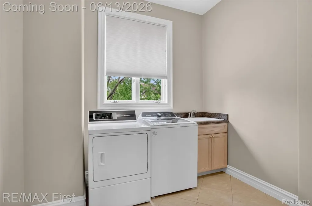 13800 Berryknoll Drive Shelby Charter Township MI 48315