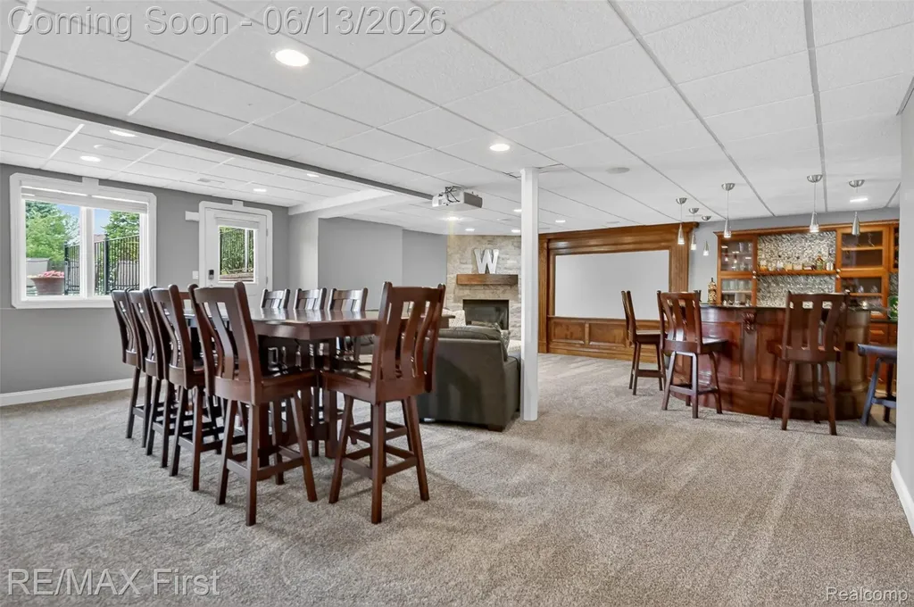 13800 Berryknoll Drive Shelby Charter Township MI 48315