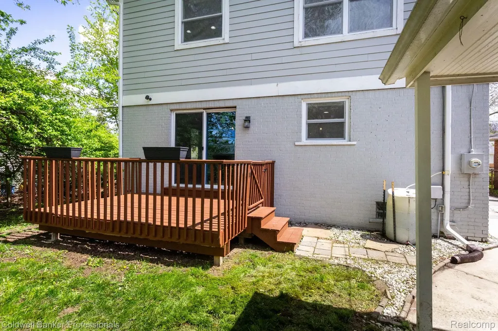 829 N Dorchester Avenue Royal Oak City MI 48067
