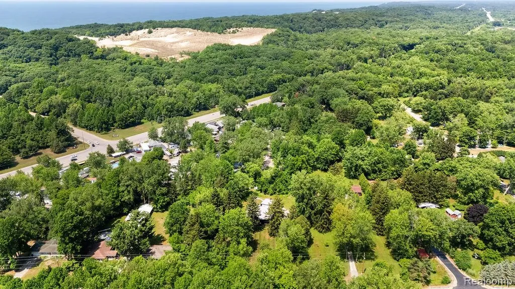 5831 Browntown Road Lake Charter Township MI 49125