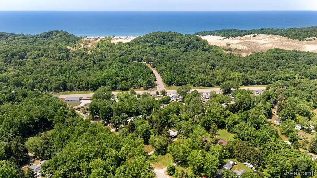 5831 Browntown Road Lake Charter Township MI 49125