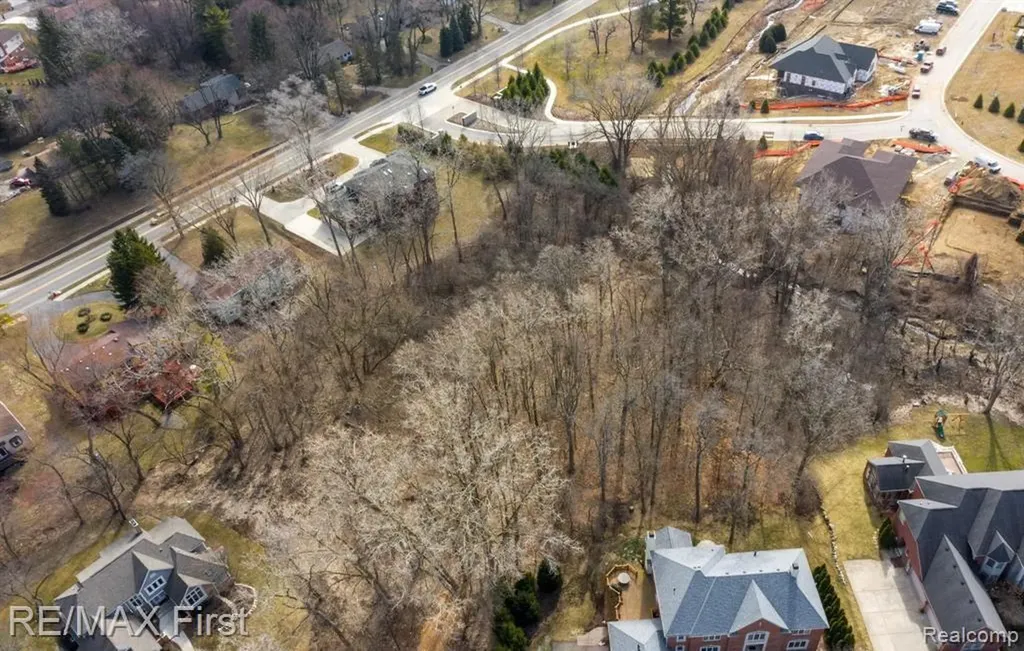 0000 Devon Road Bloomfield Charter Township MI 48302