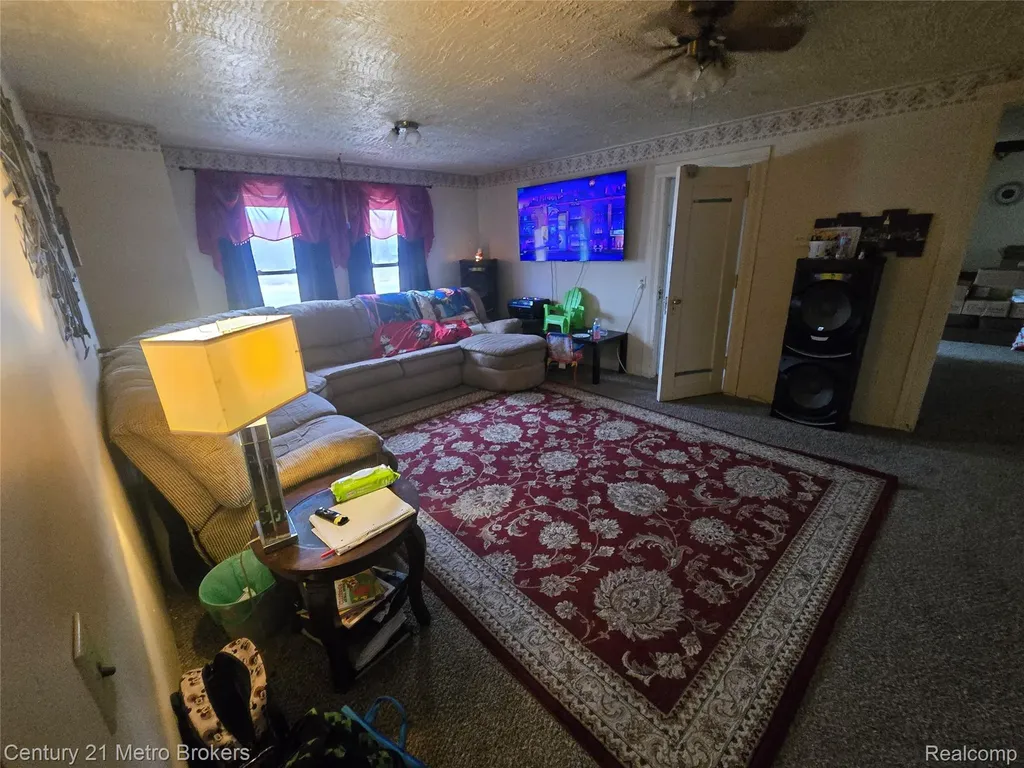 5638 N Lake Road Marathon Township MI 48421