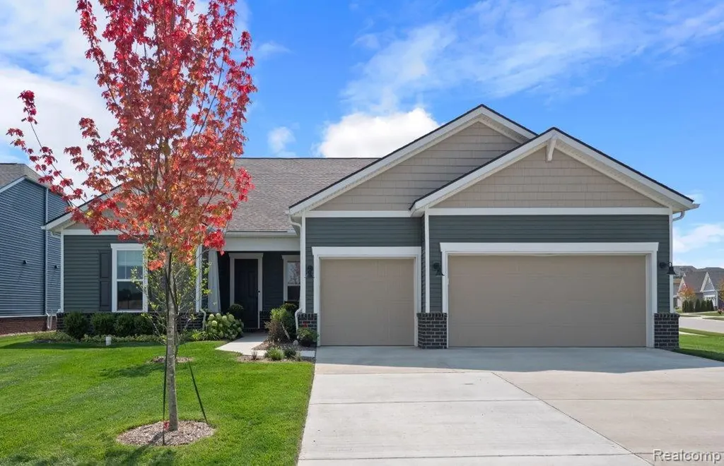 4056 Bay Terrace Milford Charter Township MI 48381