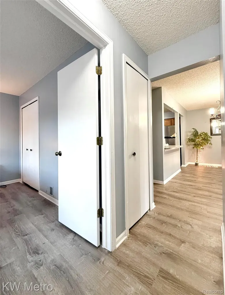 11773 Sycamore Drive Plymouth City MI 48170