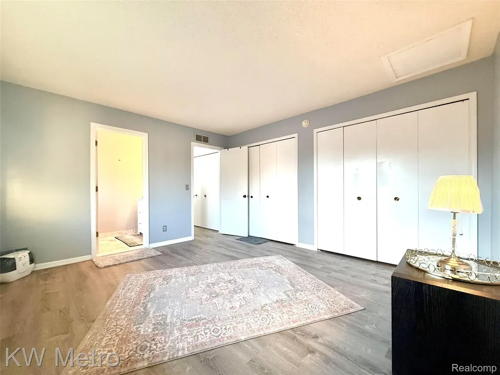 11773 Sycamore Drive Plymouth City MI 48170