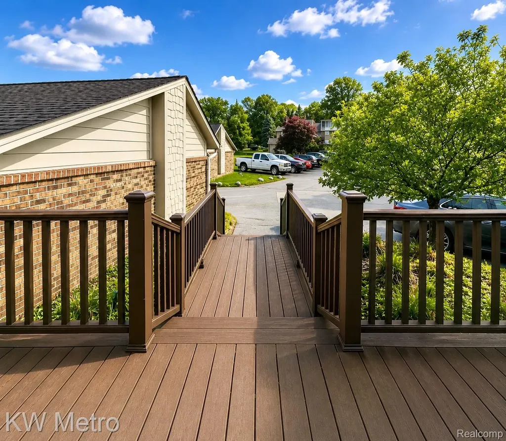 11773 Sycamore Drive Plymouth City MI 48170
