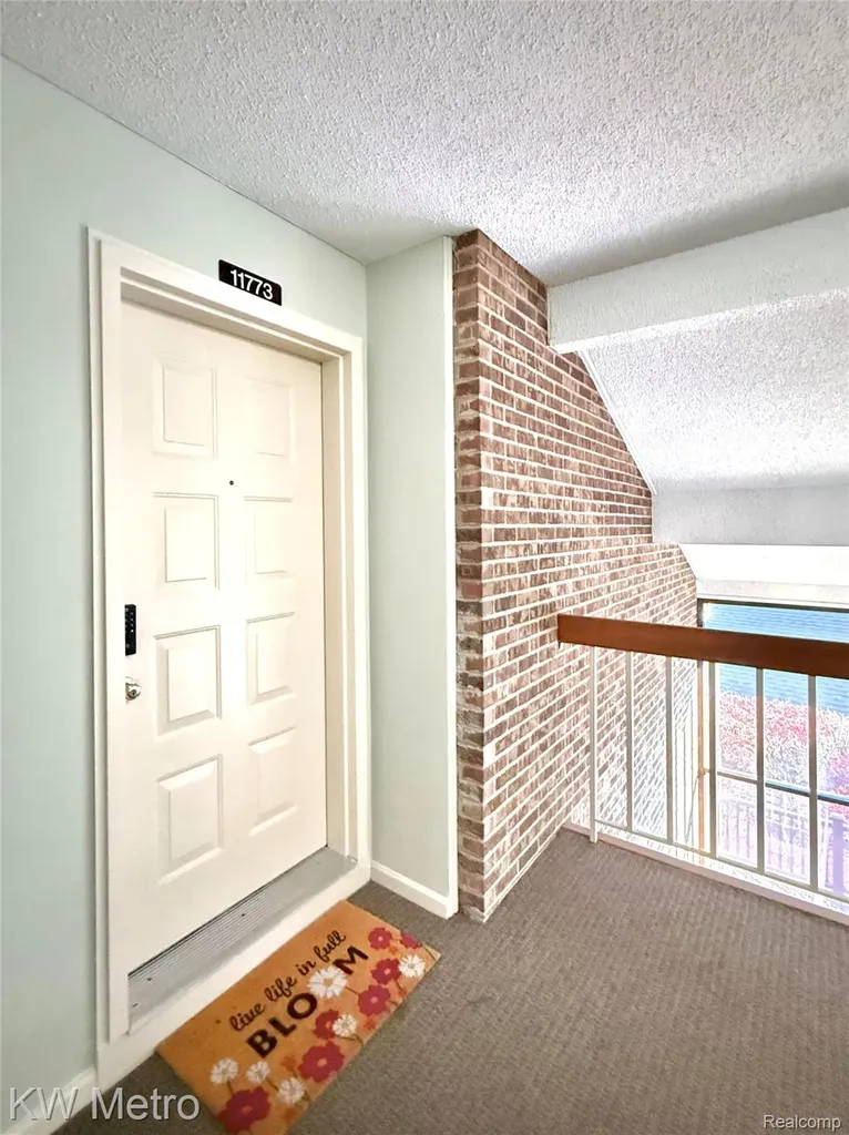 11773 Sycamore Drive Plymouth City MI 48170