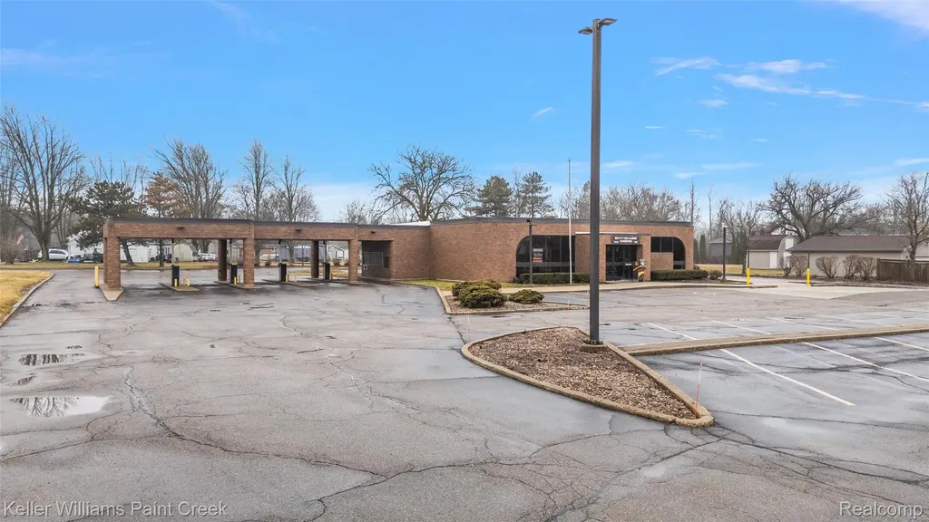 5510 Richfield Road Genesee Charter Township MI 48506