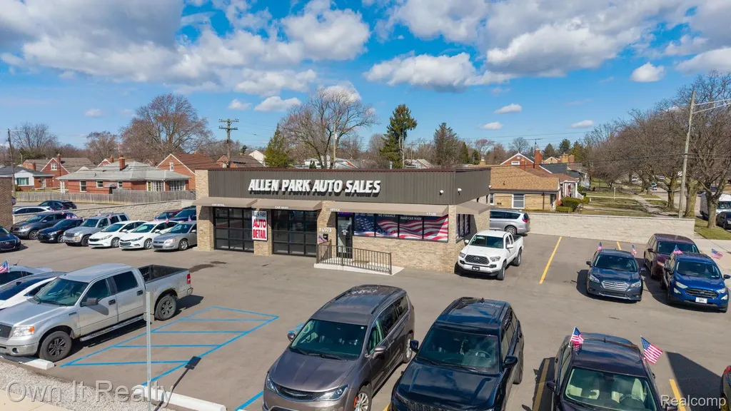 17120 Ecorse Road Allen Park City MI 48101