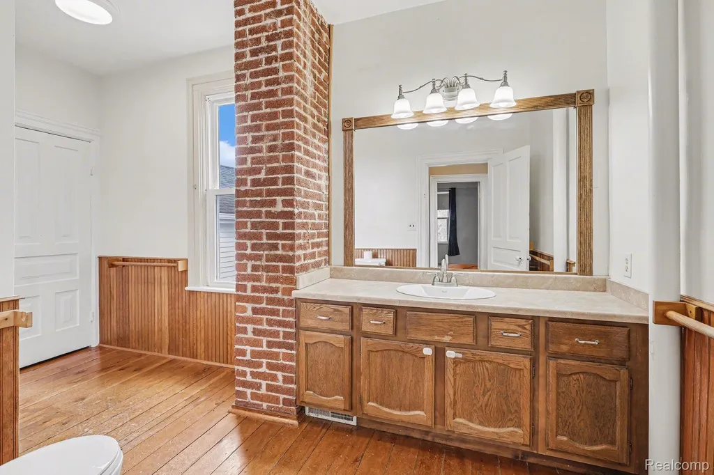 7861 Gregory Road Webster Township MI 48130