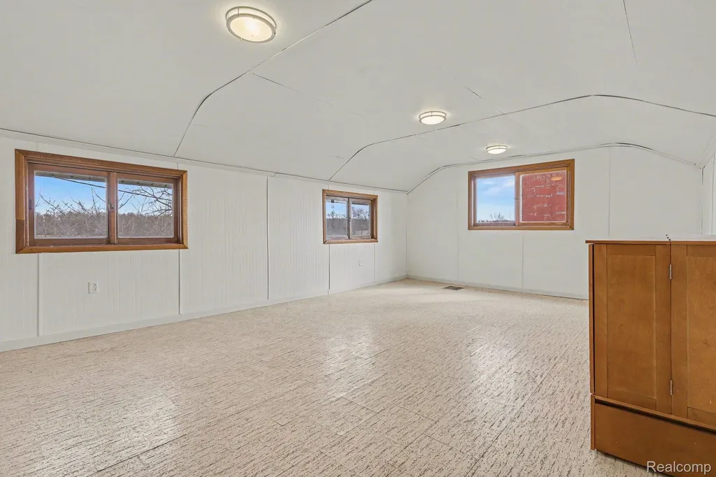 7861 Gregory Road Webster Township MI 48130