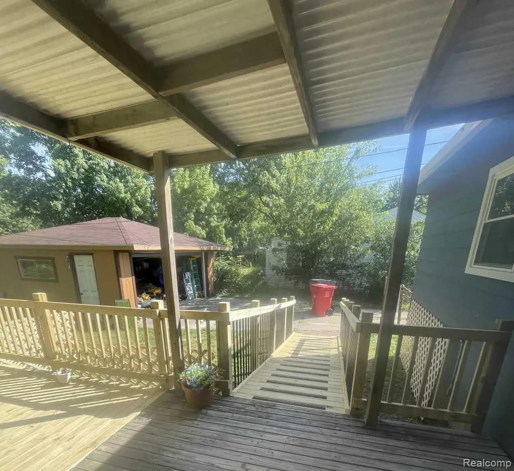 38176 S Groesbeck Highway Clinton Charter Township MI 48036
