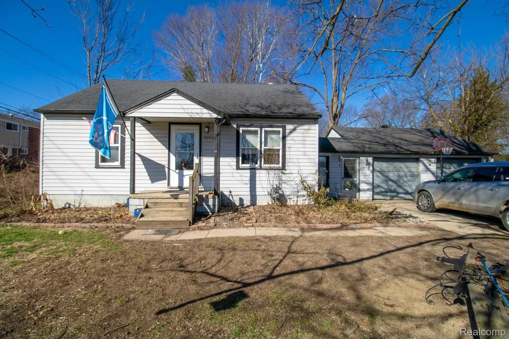 8080 Wayne Road Romulus City MI 48174