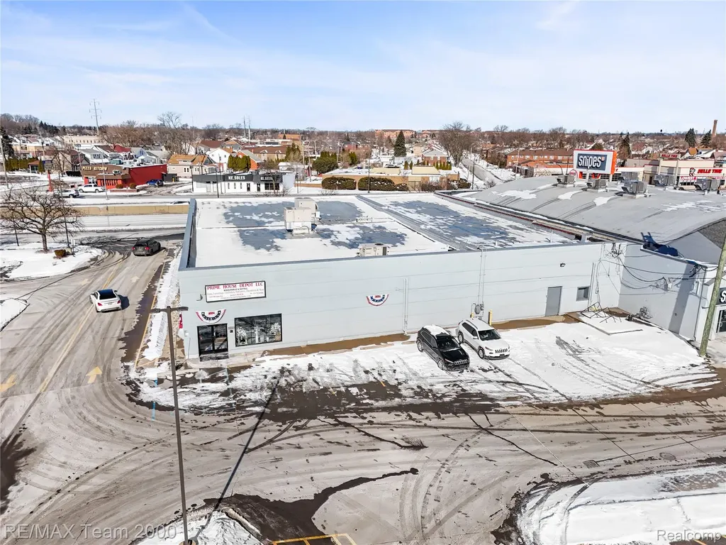 15241 Michigan Avenue Dearborn City MI 48126