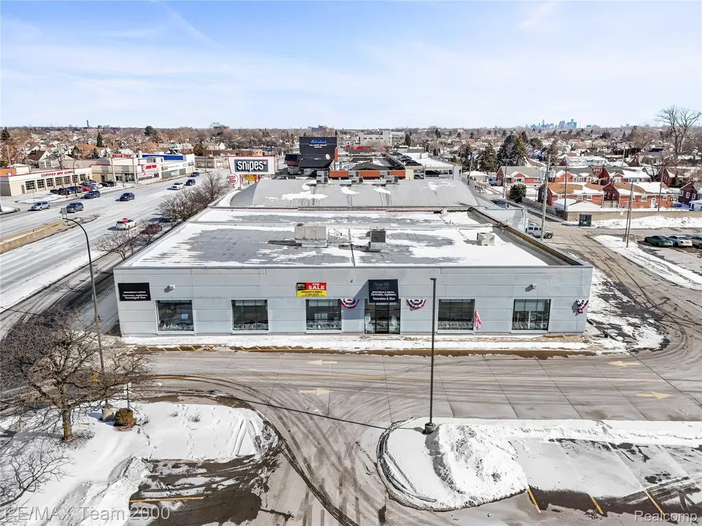 15241 Michigan Avenue Dearborn City MI 48126