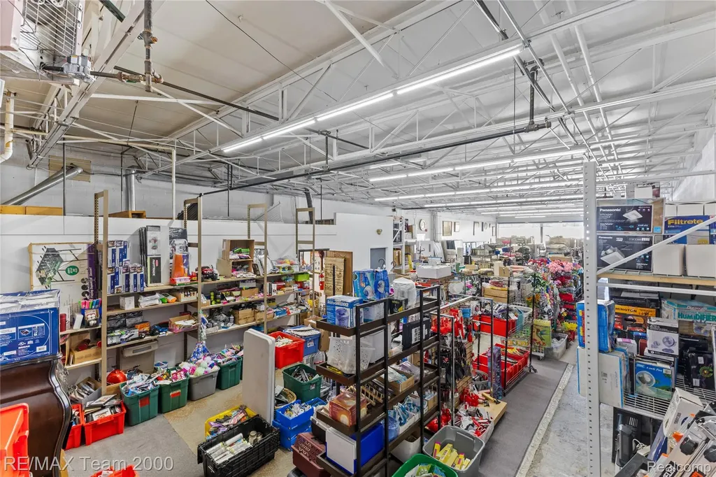 15241 Michigan Avenue Dearborn City MI 48126