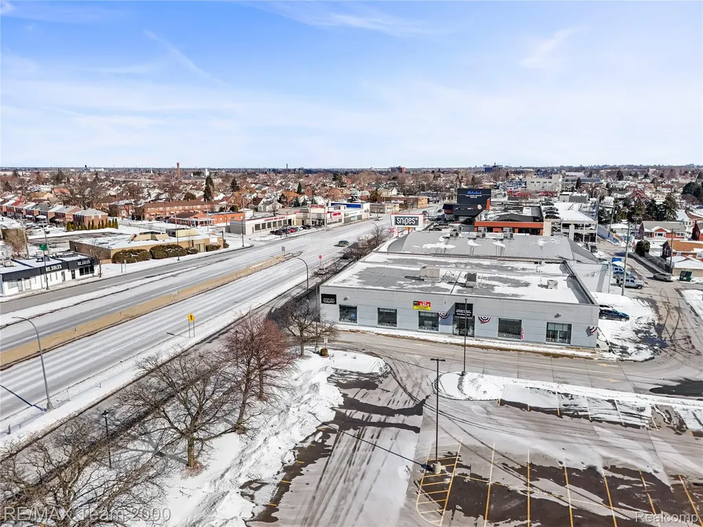 15241 Michigan Avenue Dearborn City MI 48126
