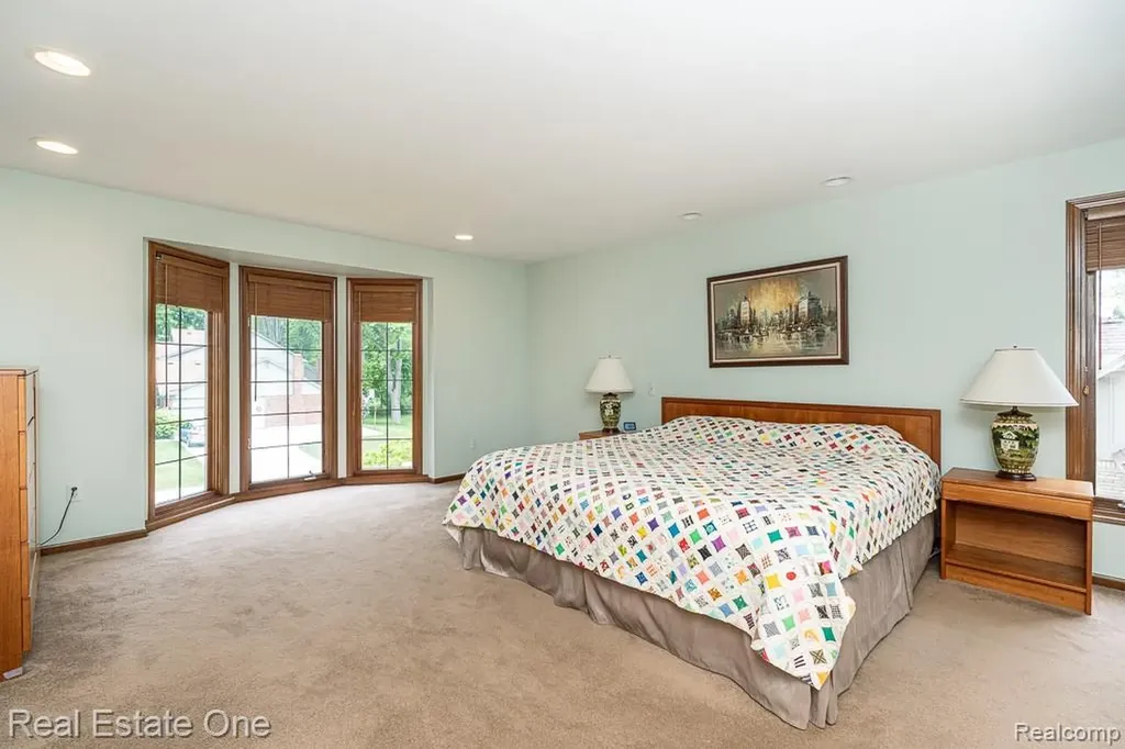 1171 Springwood Lane Rochester Hills City MI 48309