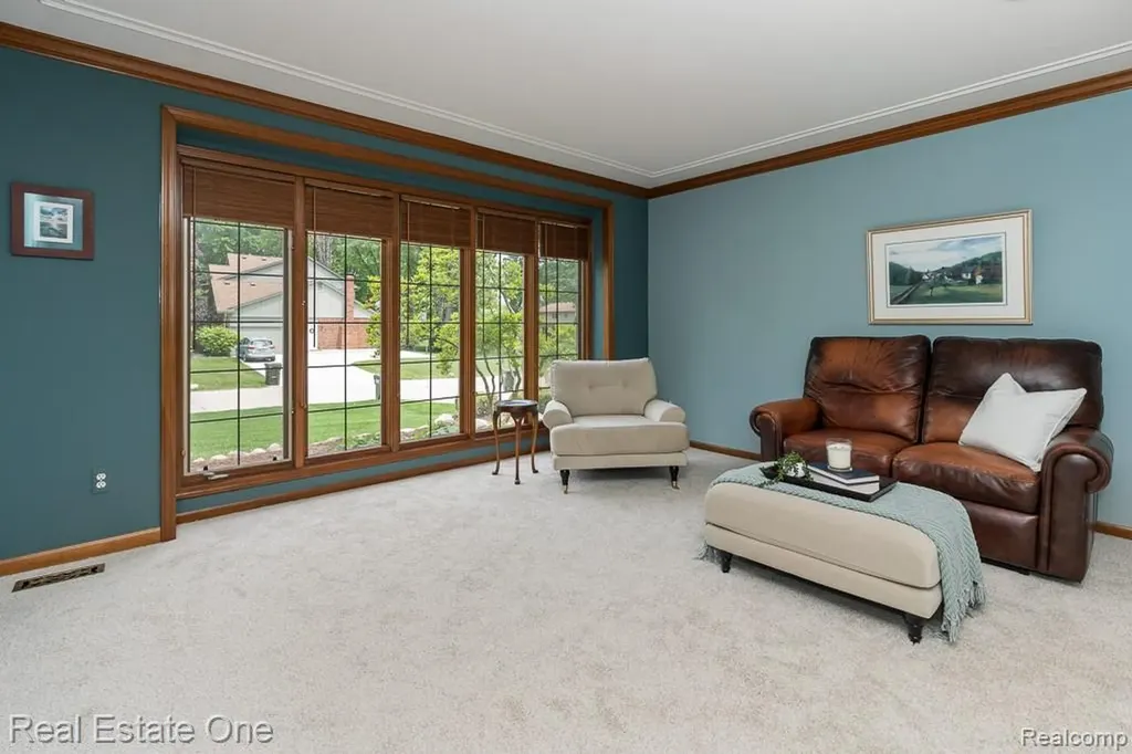 1171 Springwood Lane Rochester Hills City MI 48309