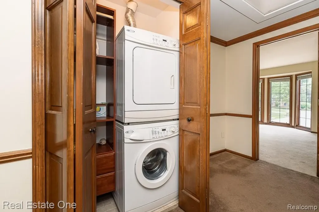 1171 Springwood Lane Rochester Hills City MI 48309