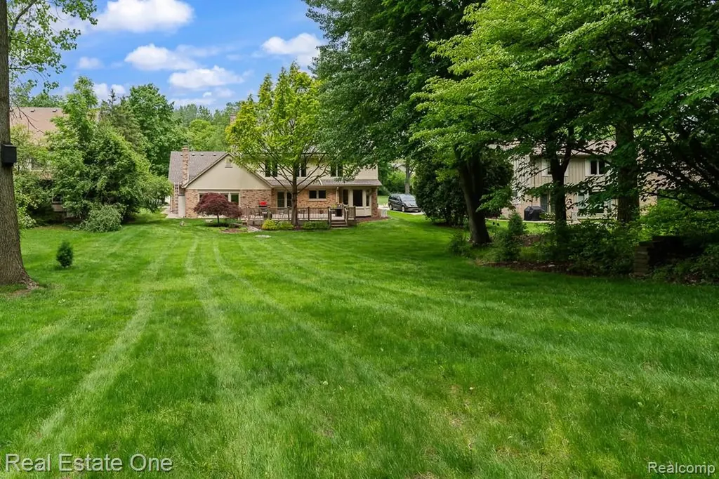 1171 Springwood Lane Rochester Hills City MI 48309