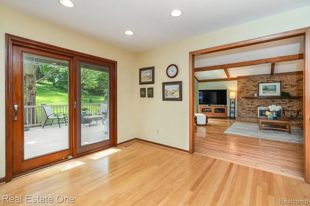 1171 Springwood Lane Rochester Hills City MI 48309