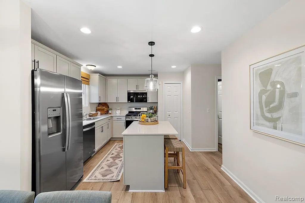 58163 Kincaid Street New Haven Village MI 48048