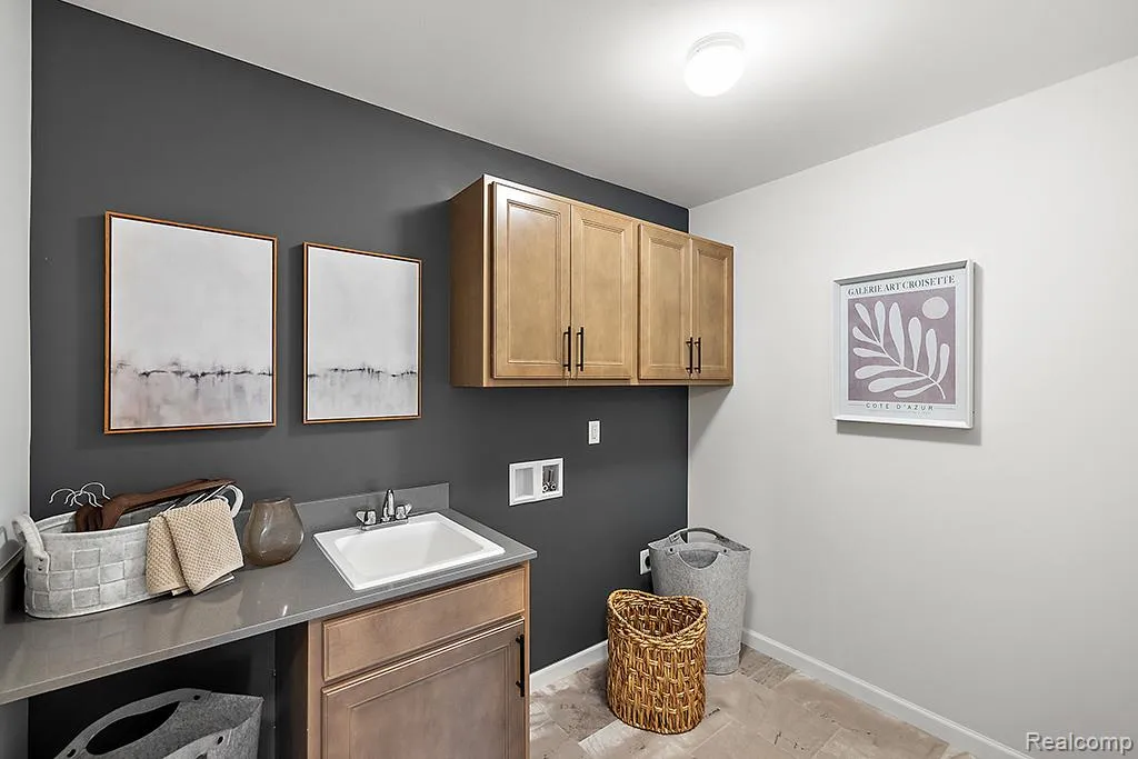 58163 Kincaid Street New Haven Village MI 48048