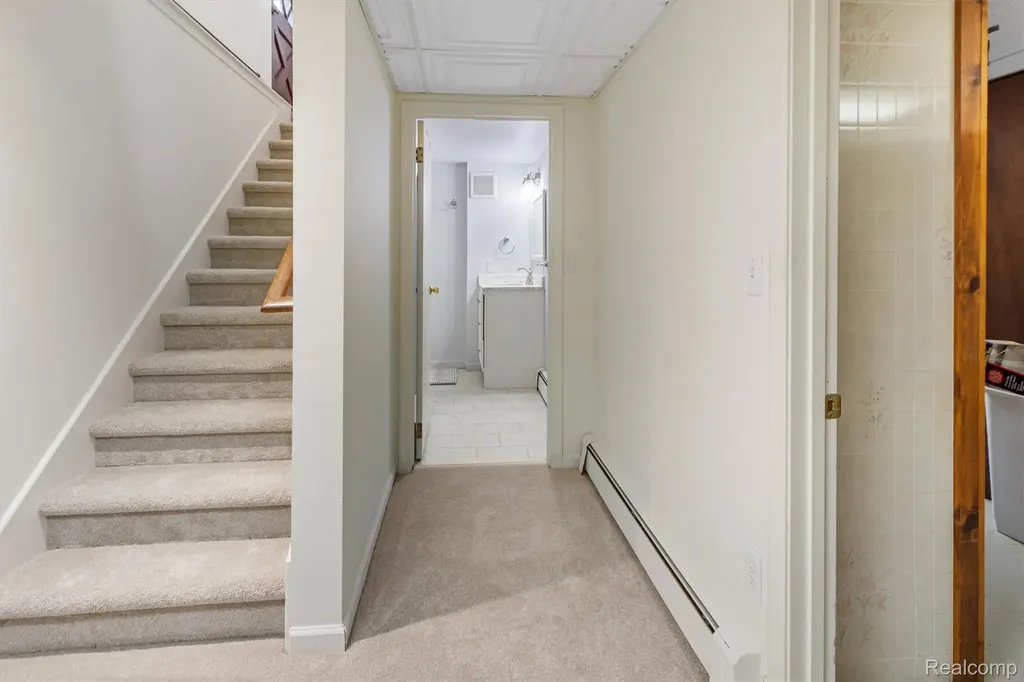 632 Dorbert Drive Waterloo Township MI 49259
