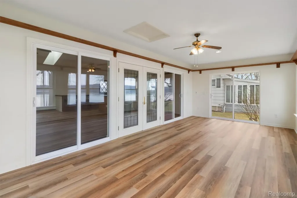 632 Dorbert Drive Waterloo Township MI 49259