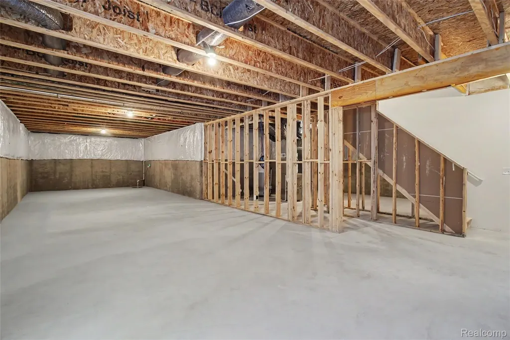 366 Dorchester Drive Howell City MI 48855