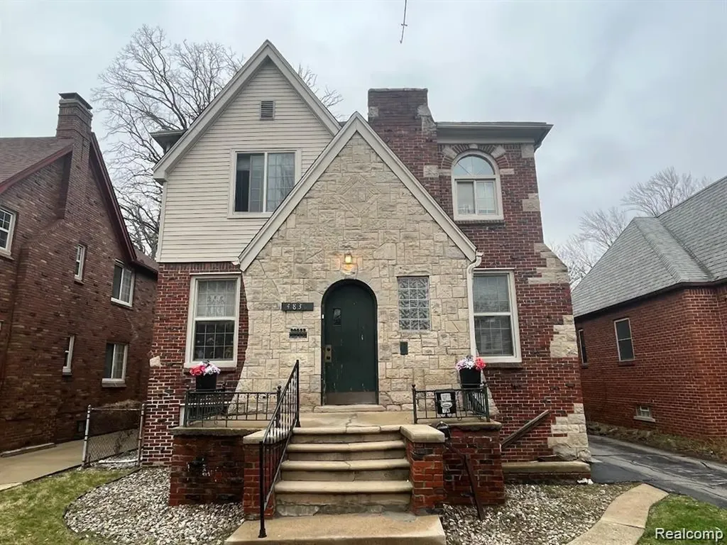 4830 Grayton Detroit City MI 48224