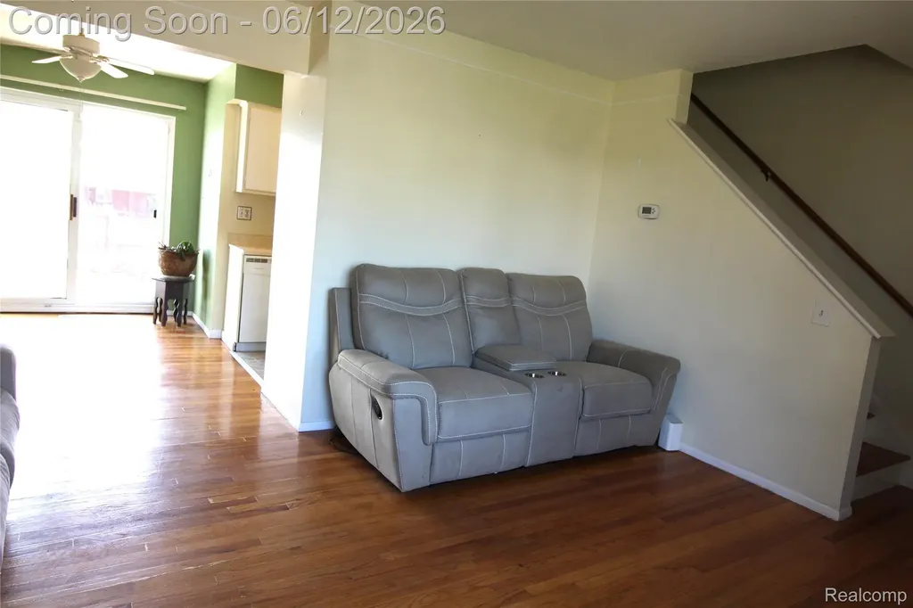 20165 Merle Court Clinton Charter Township MI 48035