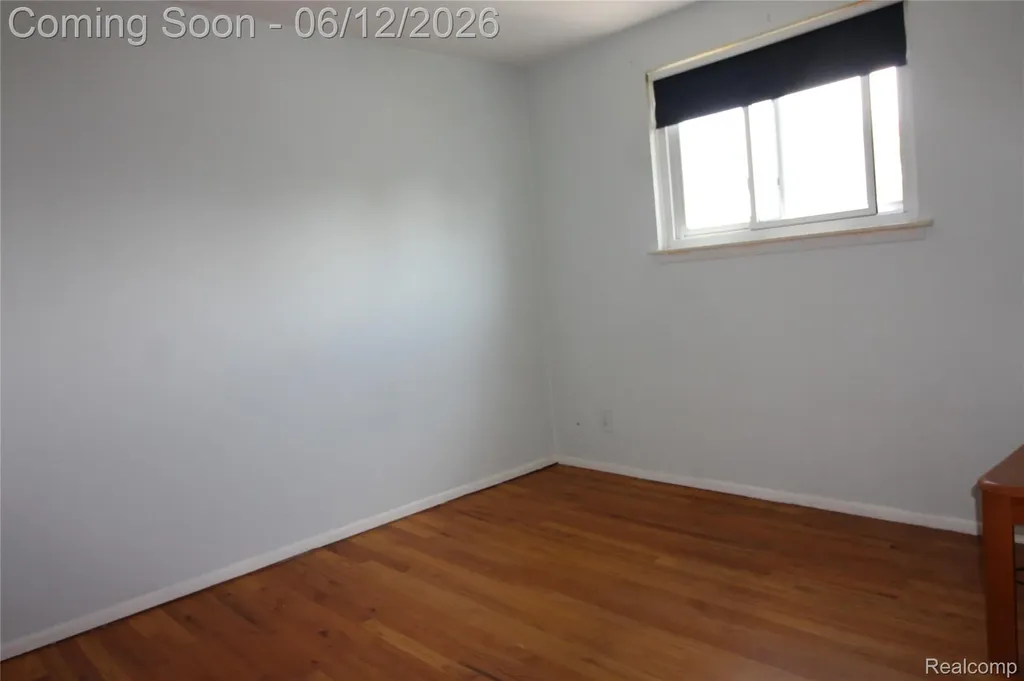 20165 Merle Court Clinton Charter Township MI 48035