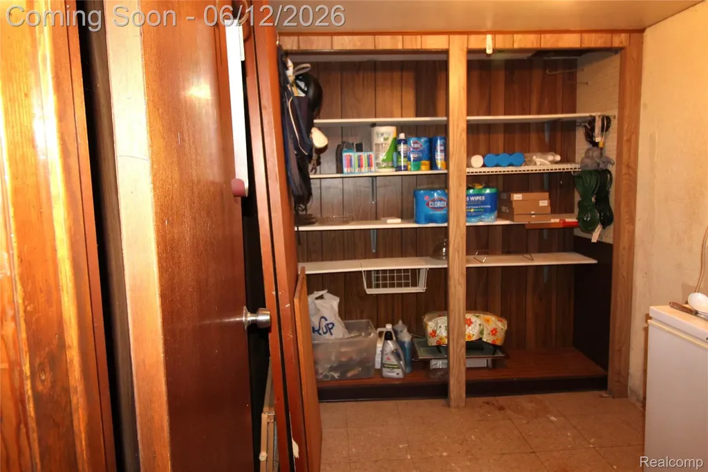 20165 Merle Court Clinton Charter Township MI 48035