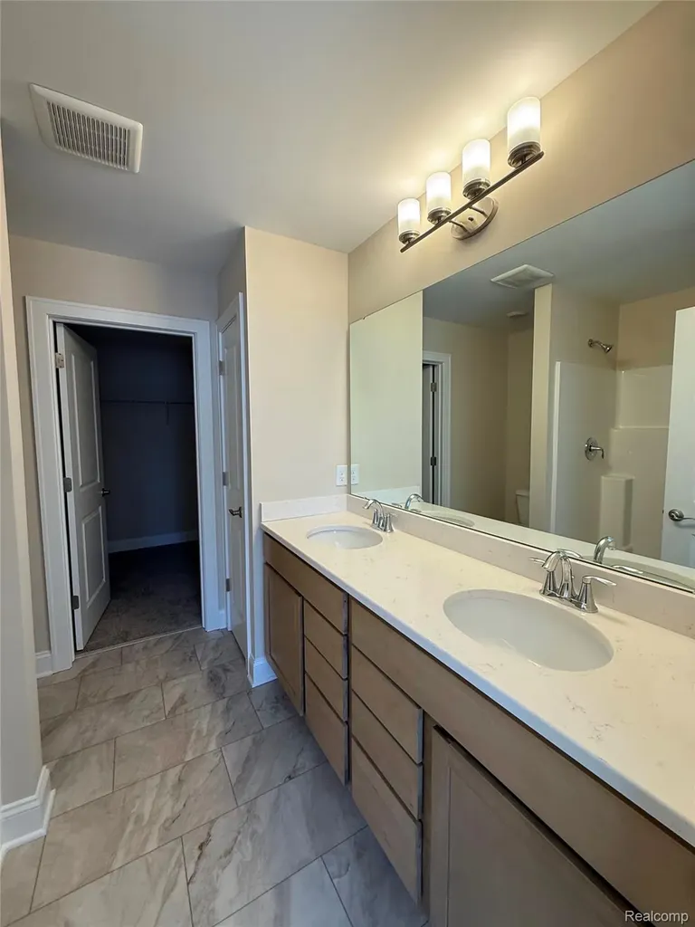 295 Canyon Creek Court Marion Township MI 48843