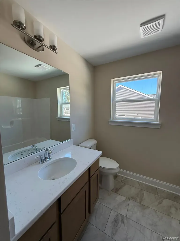 295 Canyon Creek Court Marion Township MI 48843