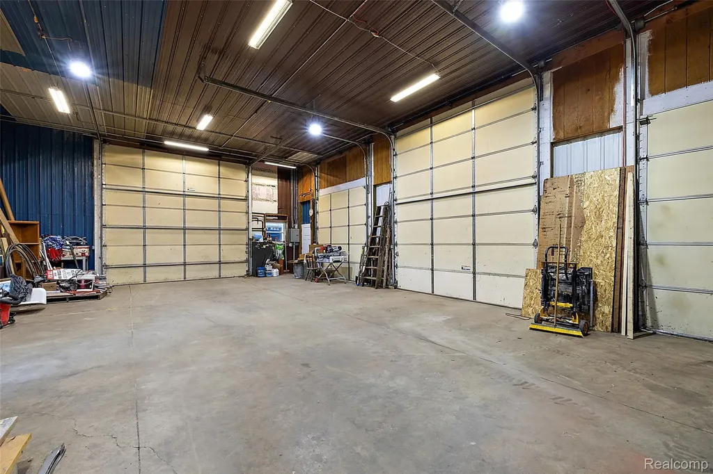 5771 Gratiot Avenue St. Clair Township MI 48079