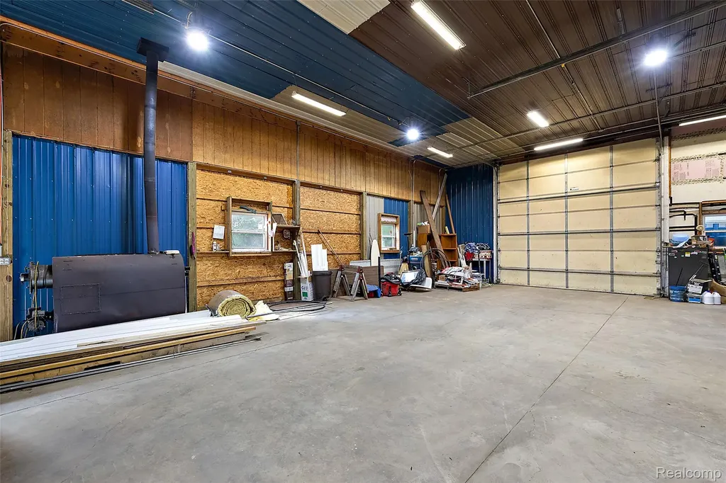 5771 Gratiot Avenue St. Clair Township MI 48079
