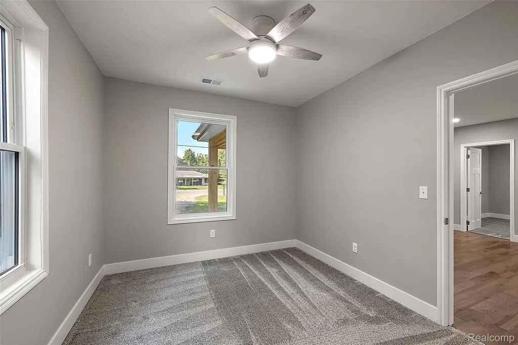 5771 Gratiot Avenue St. Clair Township MI 48079